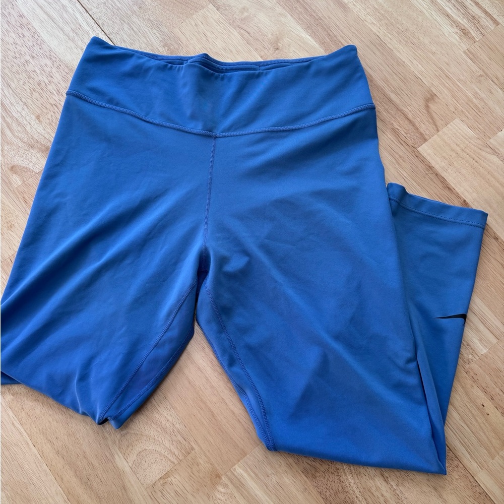 Blue Nike High-Waisted Leggings